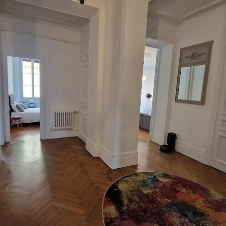 Bourgeois Palais